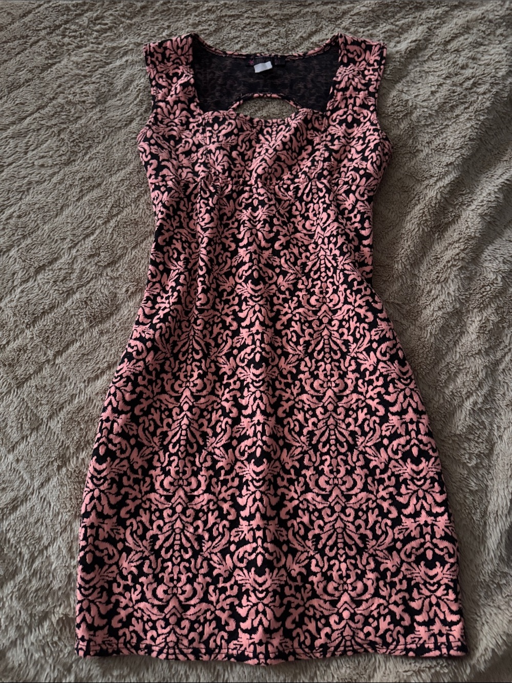 Sleeveless Pink and Black Patterned Mini Dress